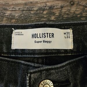 Hollister Super Baggy Jeans W30 L32 Washed Black Denim Mushroom Pocket Logo
